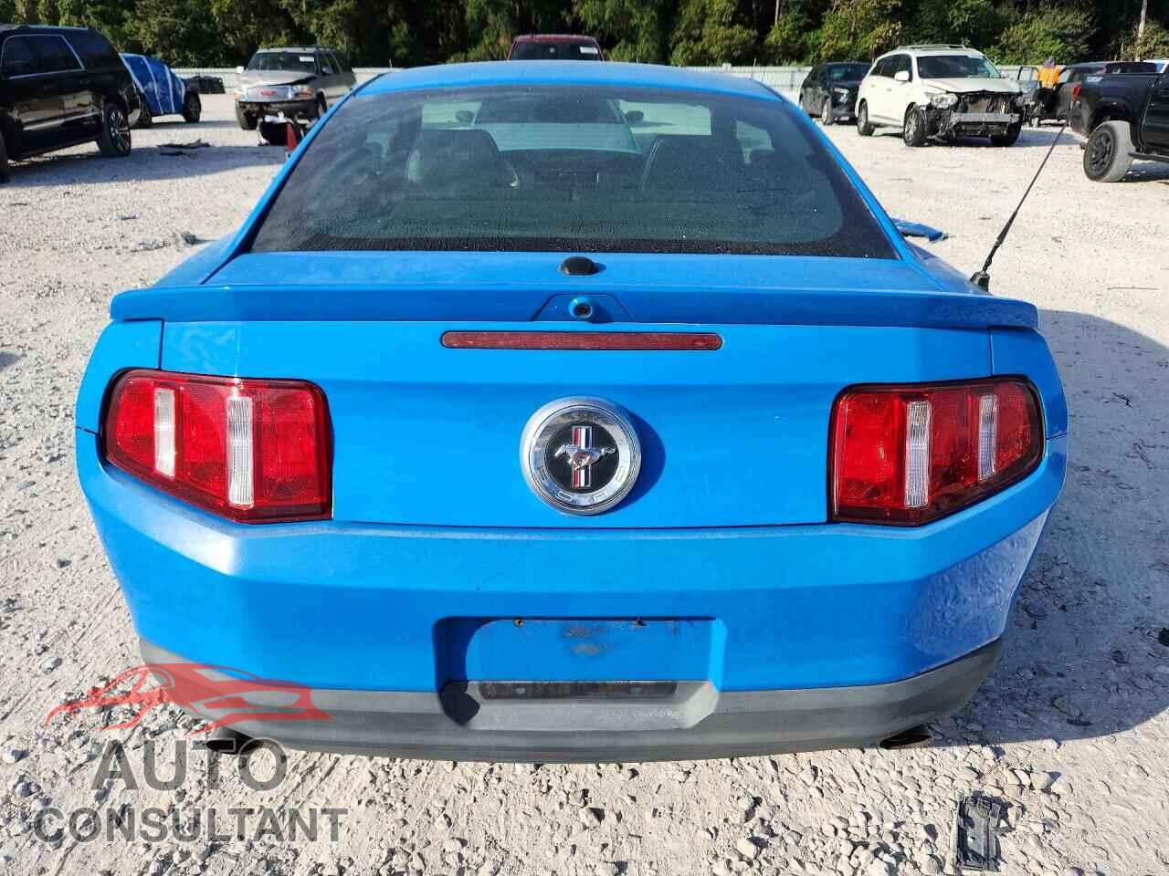 FORD MUSTANG 2011 - 1ZVBP8AM4B5137952