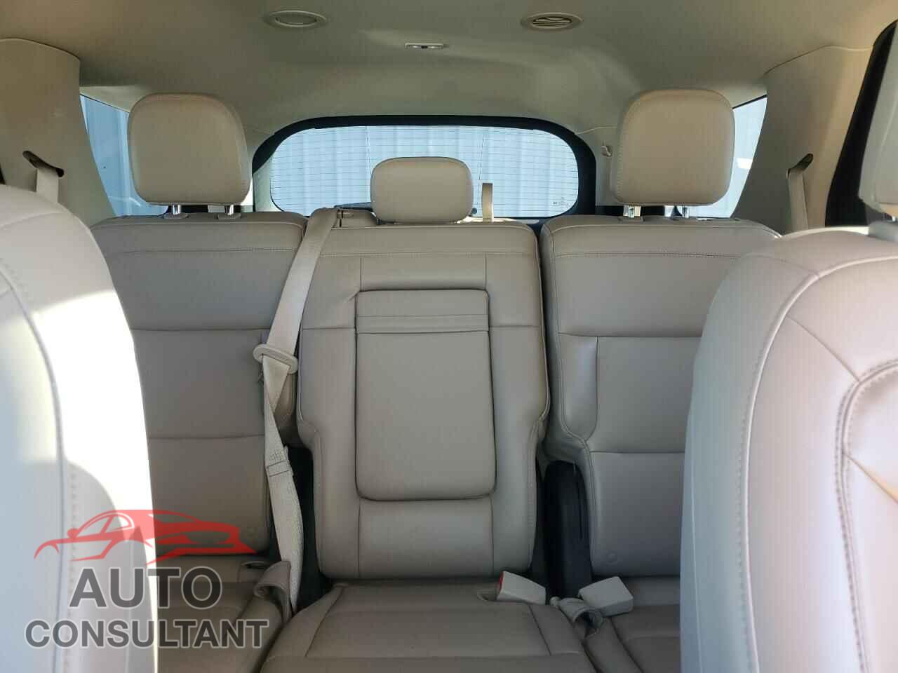 FORD EXPLORER 2024 - 1FMSK7DH0RGA02861