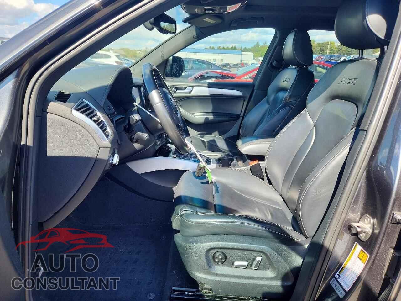 AUDI SQ5 2015 - WA1CGAFP3FA141466