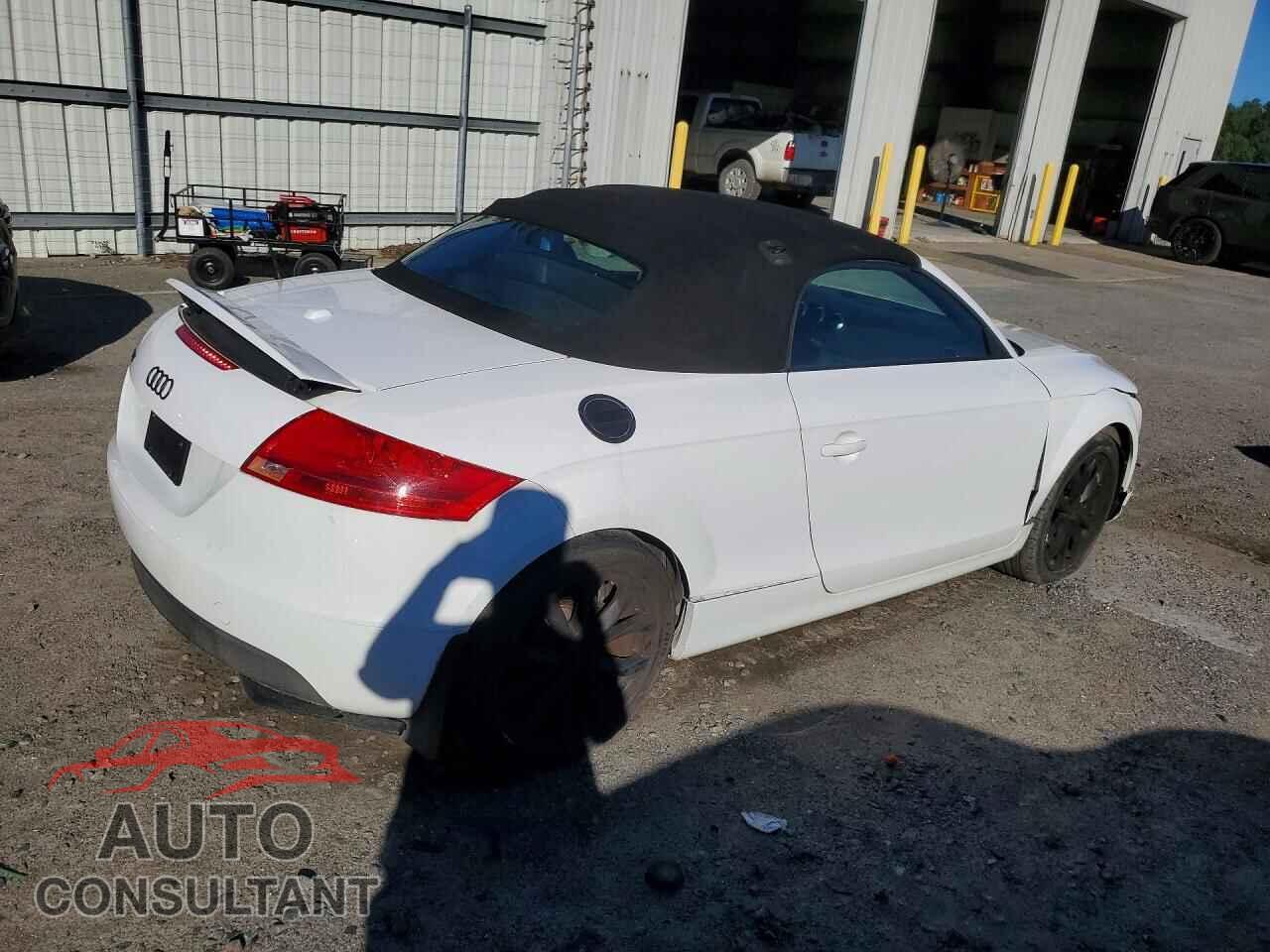 AUDI TT 2009 - TRUMF38J991011106