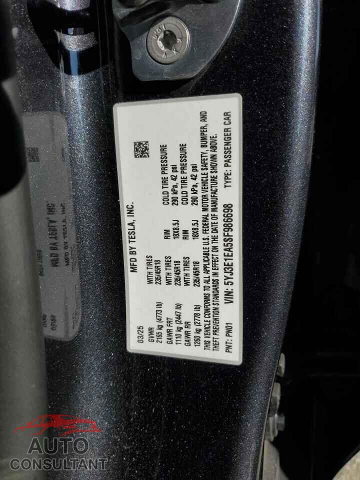 TESLA MODEL 3 2025 - 5YJ3E1EA5SF986698