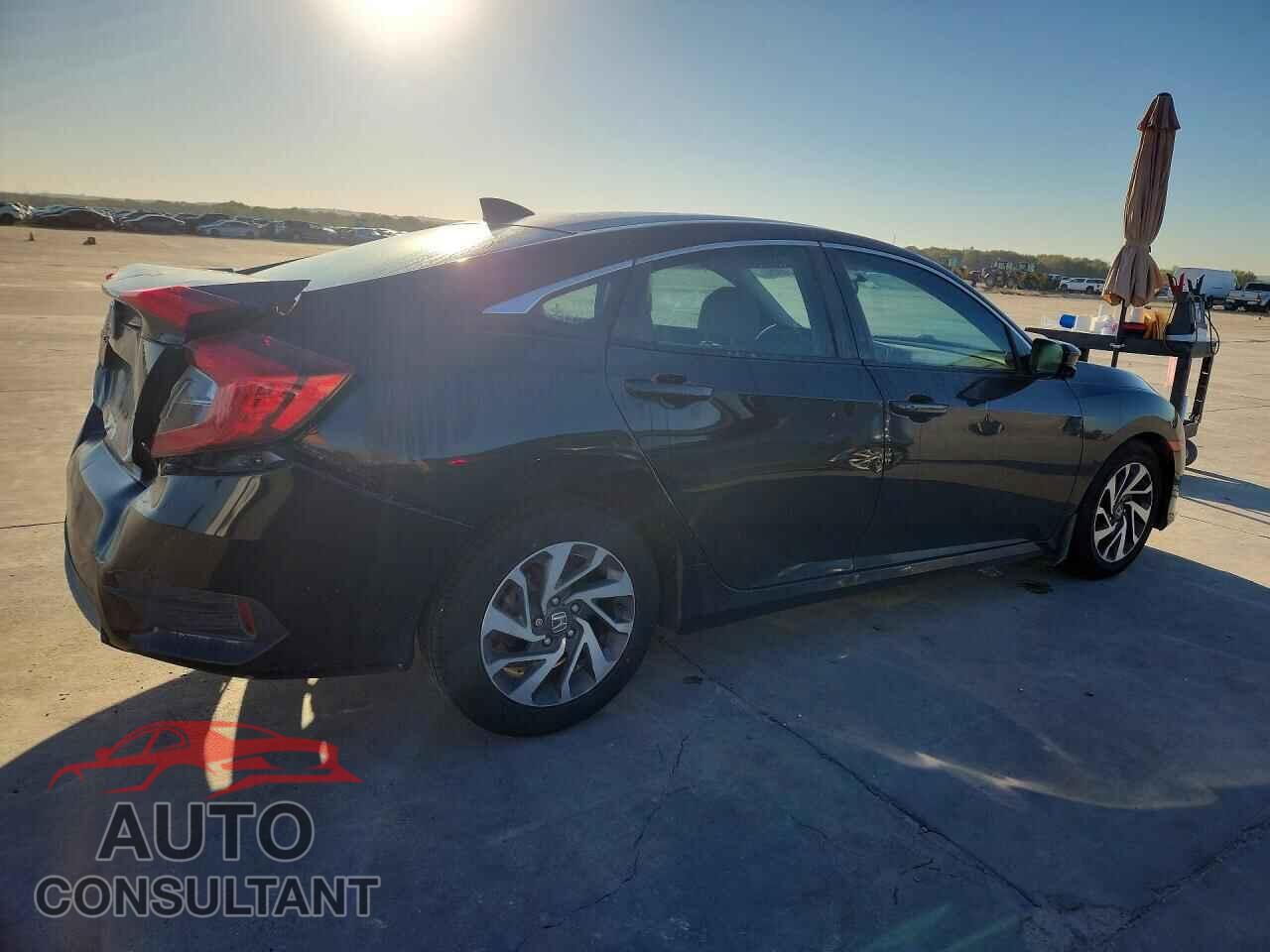 HONDA CIVIC 2017 - 19XFC2F76HE043746
