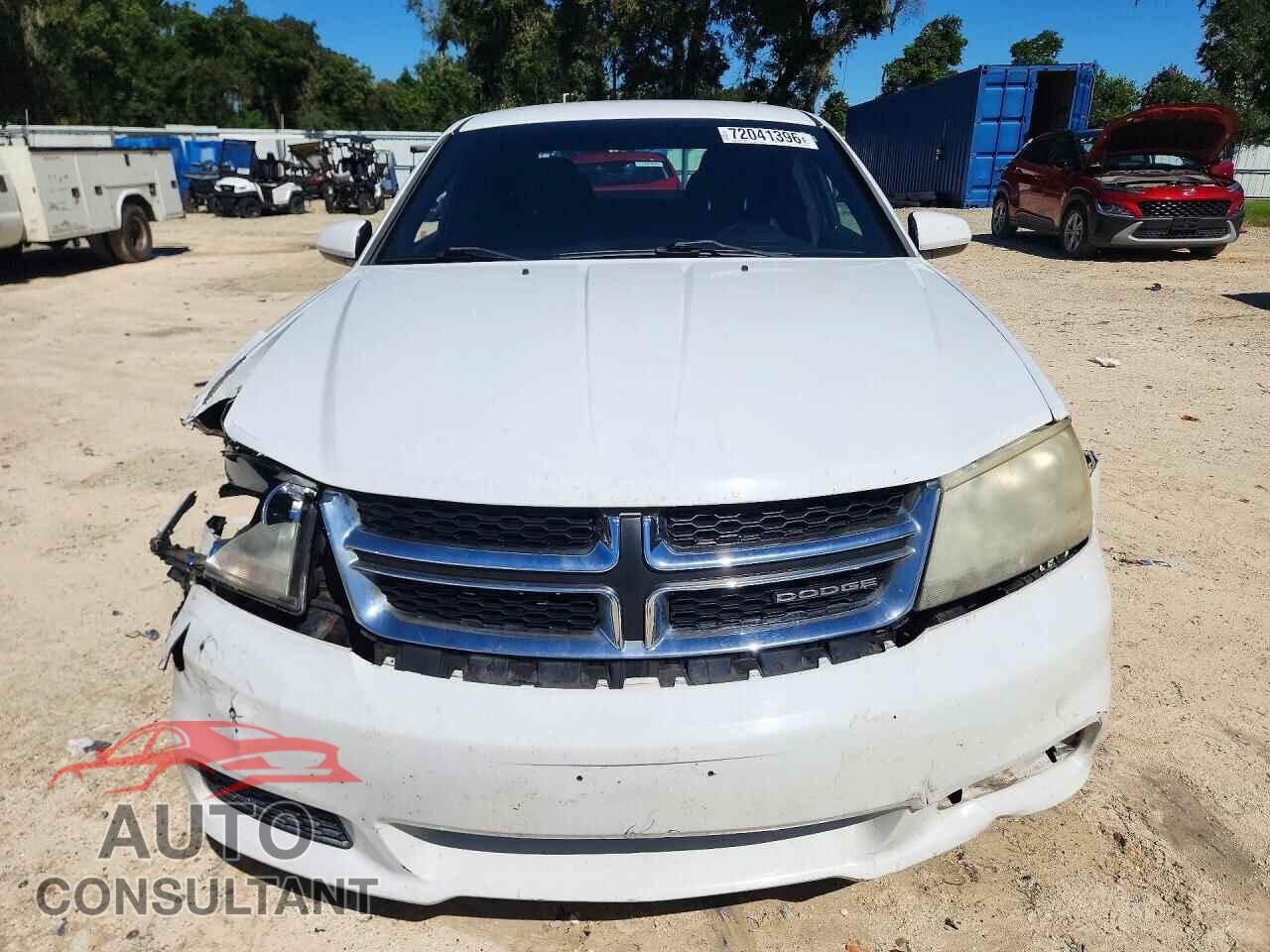 DODGE AVENGER 2011 - 1B3BD1FB4BN557321