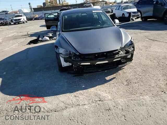 TESLA MODEL 3 2024 - 5YJ3E1EA4RF857295