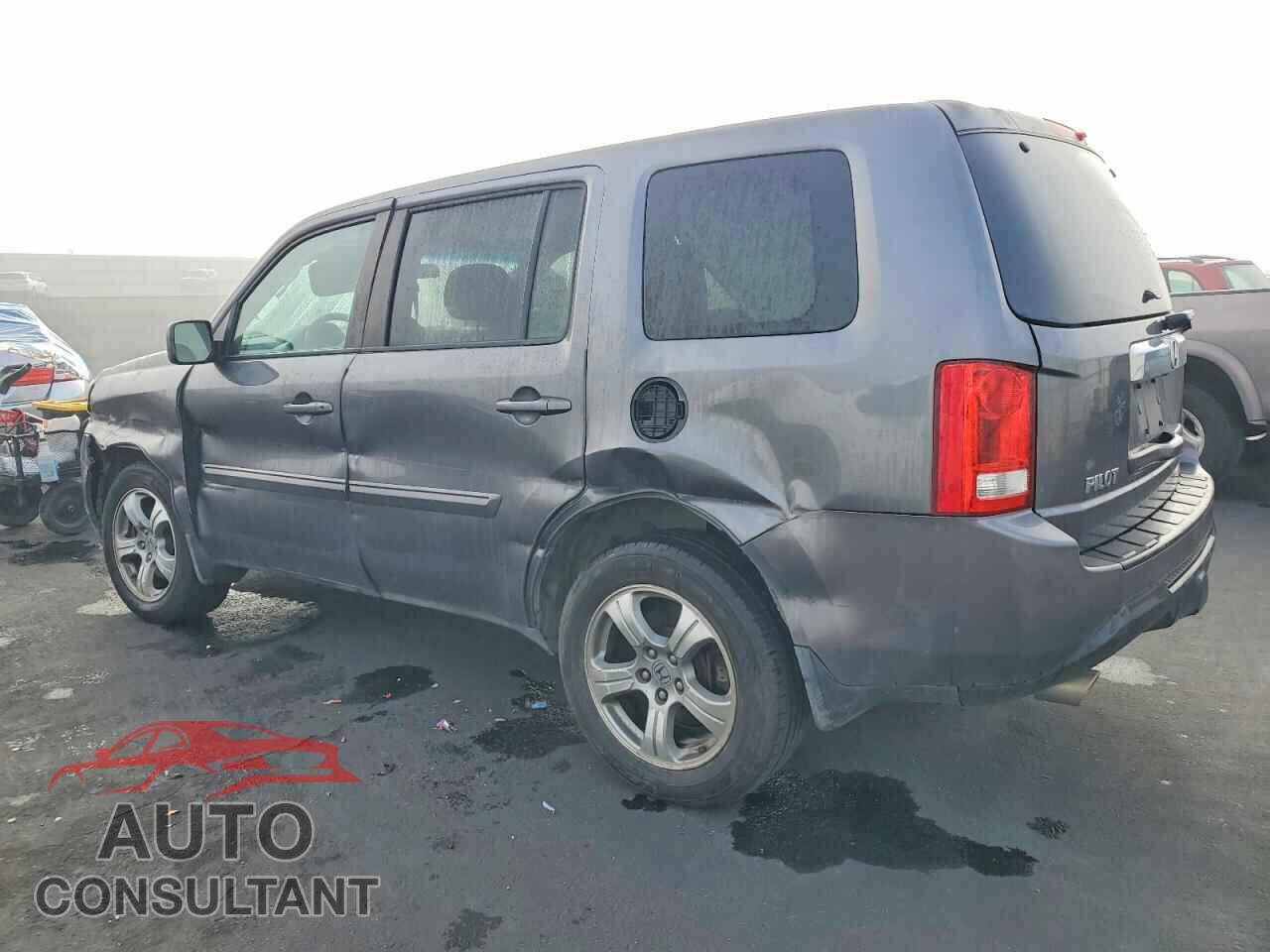 HONDA PILOT 2015 - 5FNYF3H45FB018773