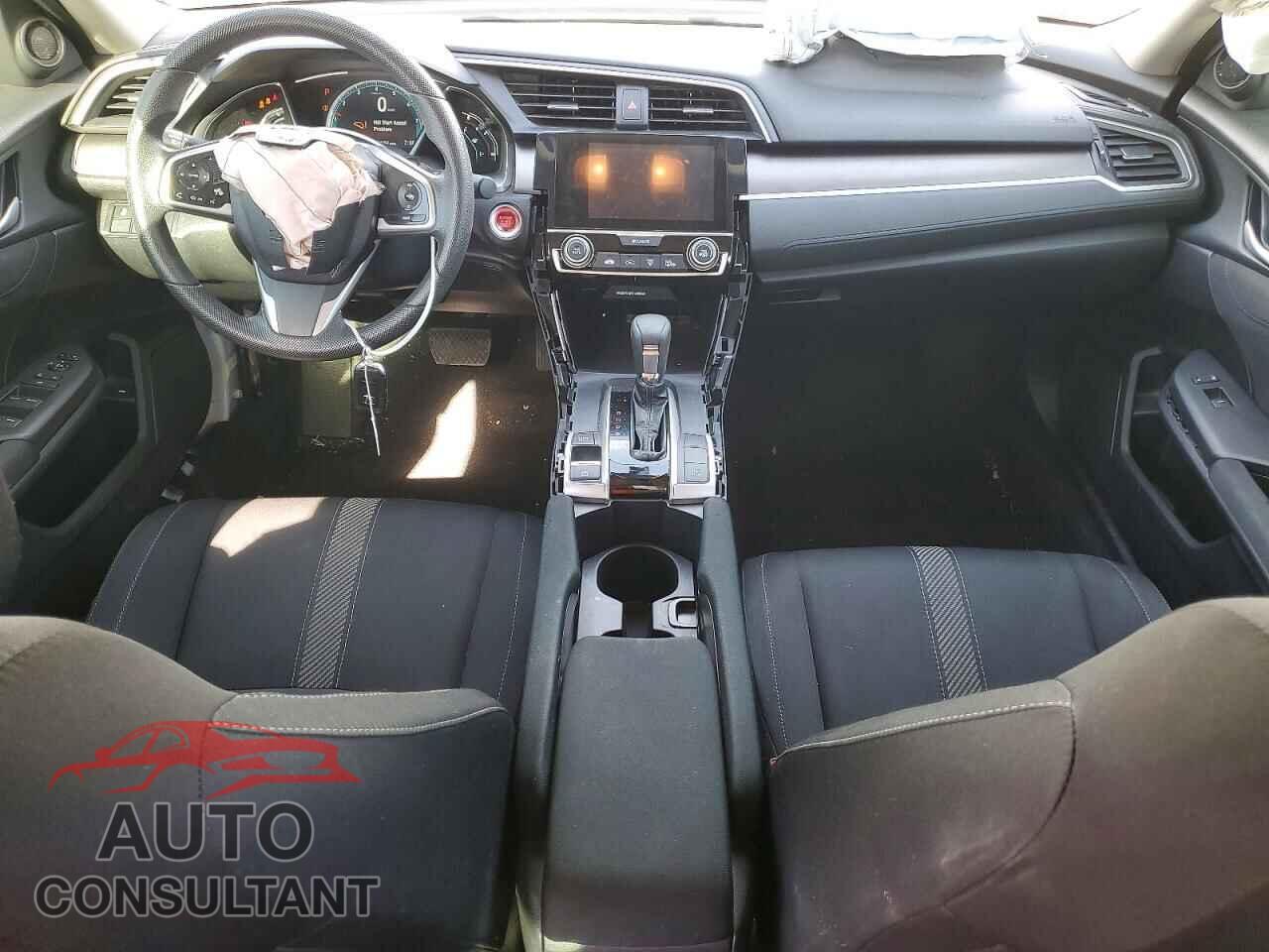 HONDA CIVIC 2017 - 19XFC2F78HE056692