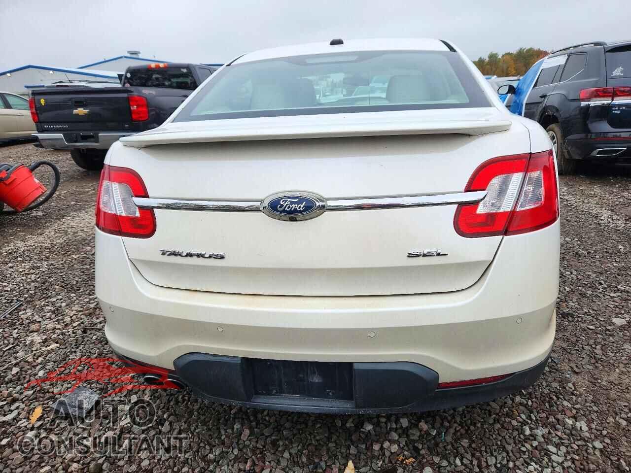 FORD TAURUS 2010 - 1FAHP2EW4AG140140