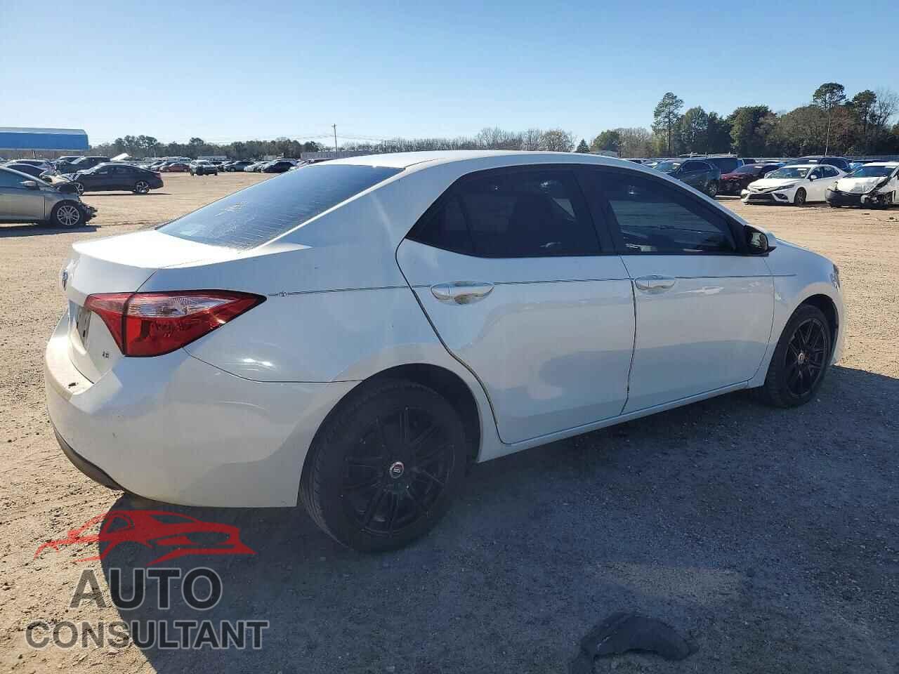 TOYOTA COROLLA 2017 - 5YFBURHE6HP669697