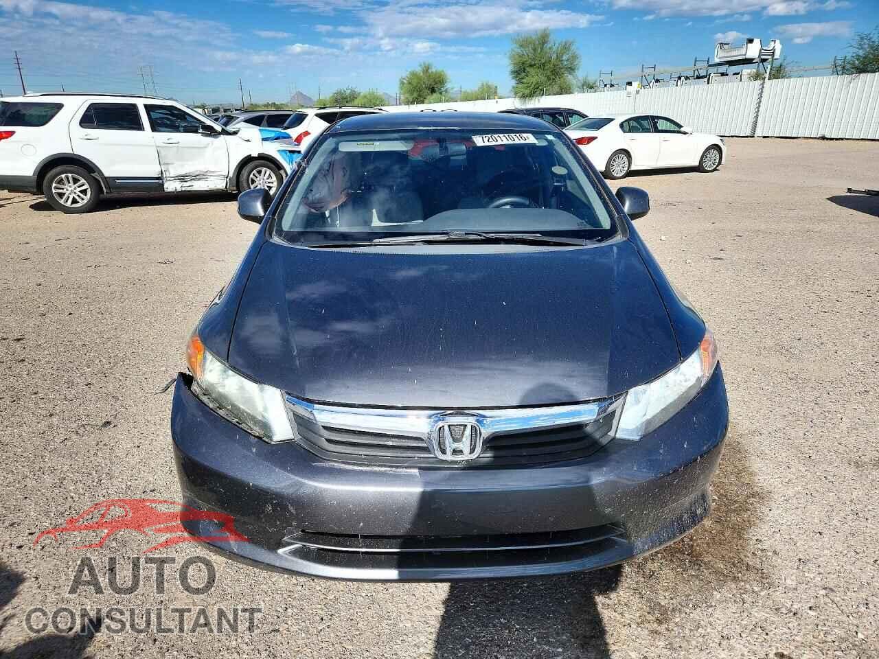 HONDA CIVIC 2012 - 2HGFB2F53CH325102