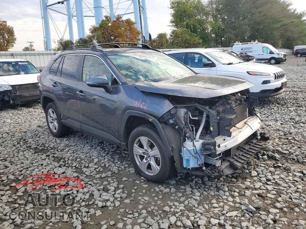 TOYOTA RAV4 2021 - JTMP1RFV9MD076026