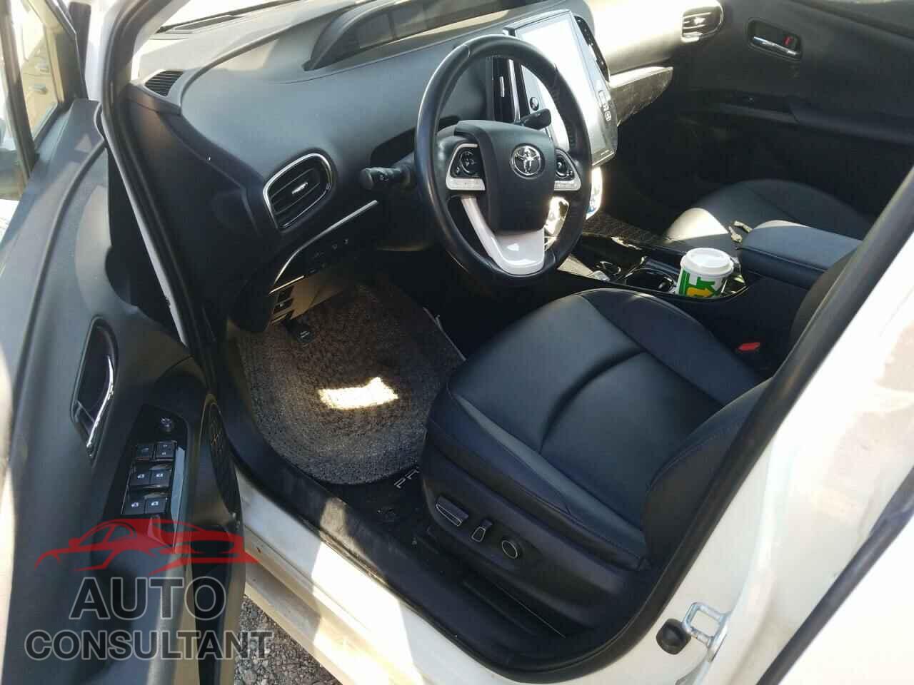 TOYOTA PRIUS 2017 - JTDKARFP3H3024401