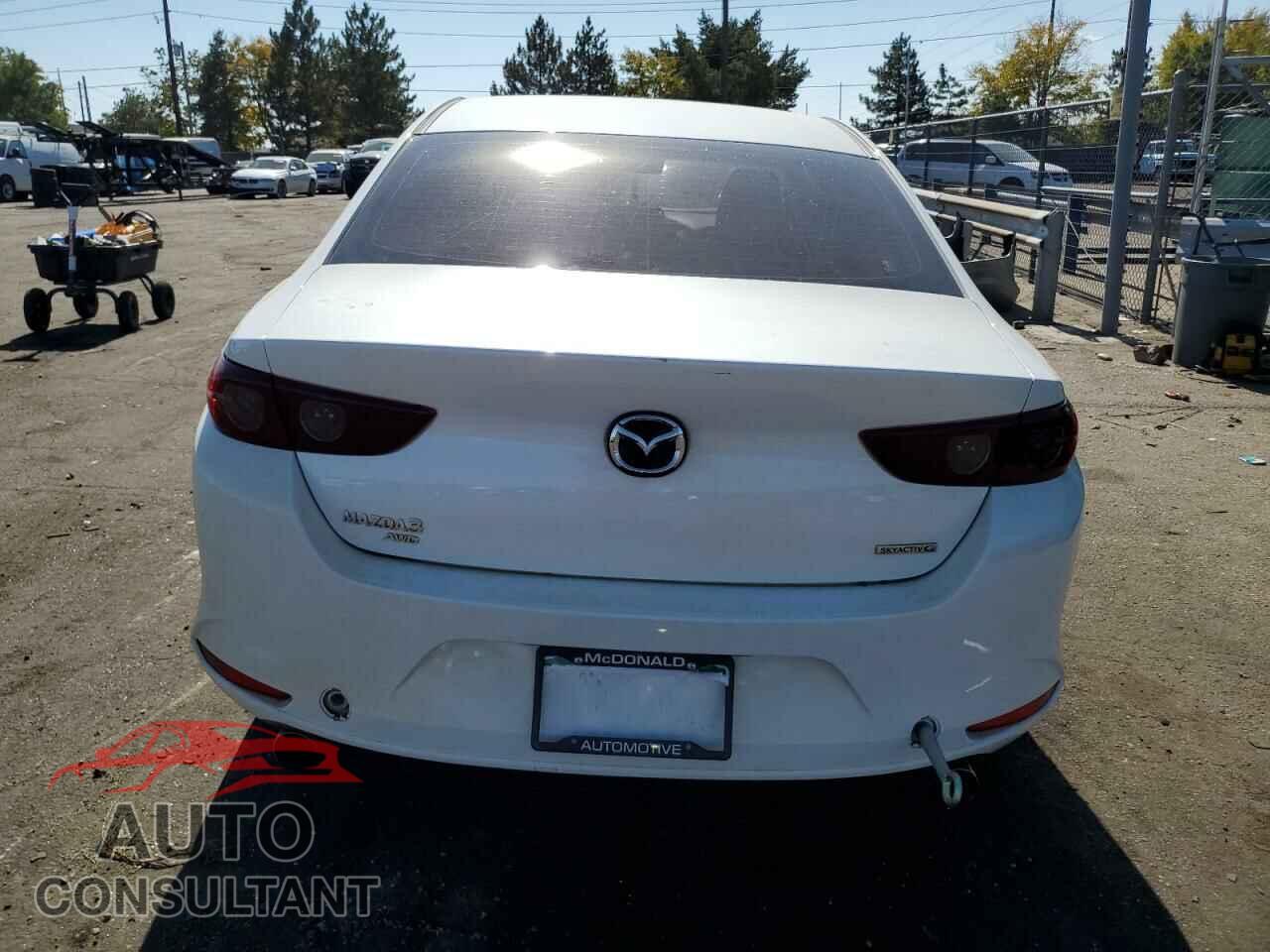 MAZDA 3 2021 - JM1BPBBL4M1332014