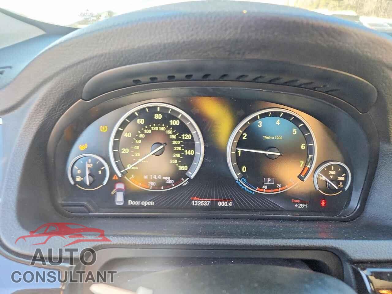 BMW 5 SERIES 2013 - WBASP2C53DC339098