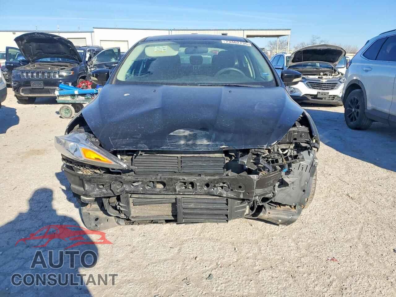 FORD FOCUS 2017 - 1FADP3F20HL217068