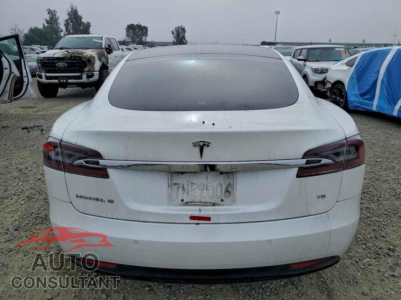 TESLA MODEL S 2016 - 5YJSA1E19GF174688