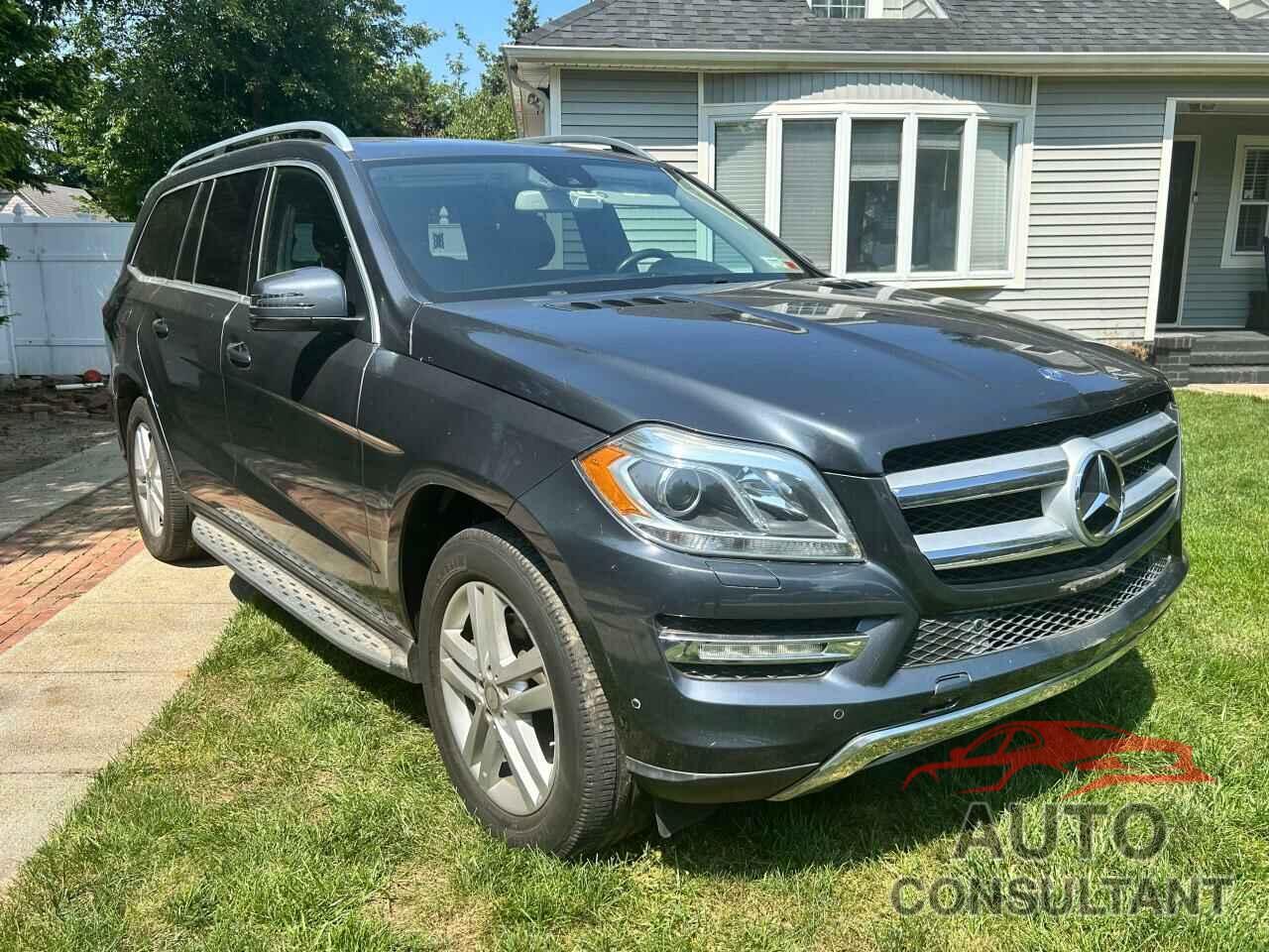 MERCEDES-BENZ GL-CLASS 2014 - 4JGDF7CE9EA373244