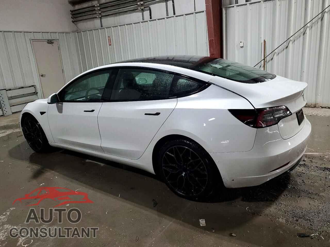 TESLA MODEL 3 2022 - 5YJ3E1EA7NF370862