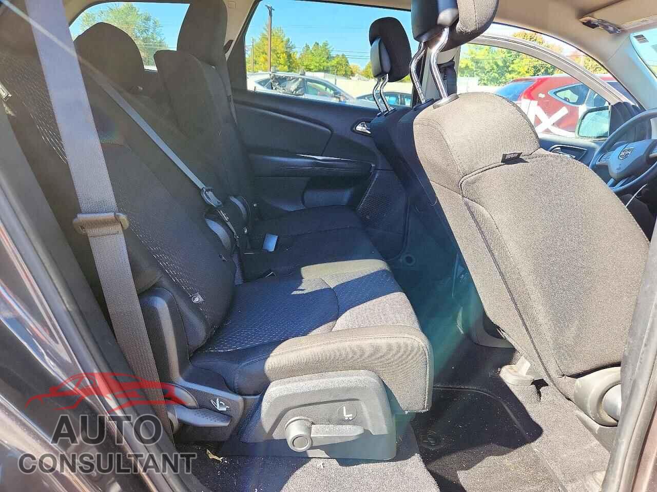 DODGE JOURNEY 2019 - 3C4PDCBBXKT764138