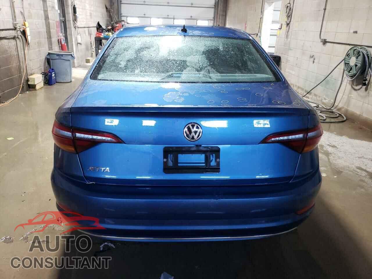 VOLKSWAGEN JETTA 2019 - 3VWC57BU3KM094055