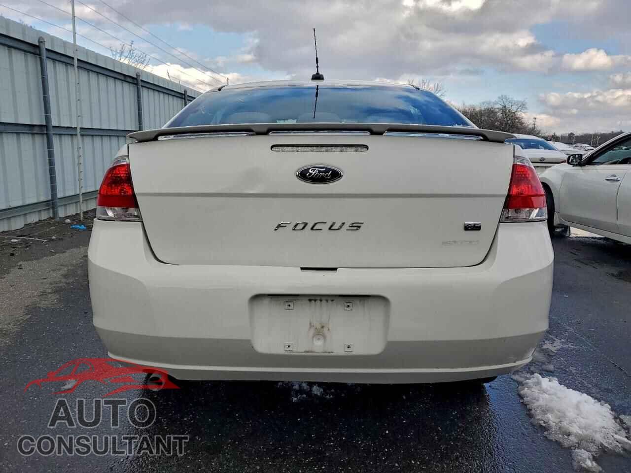 FORD FOCUS 2011 - 1FAHP3FN9BW194102