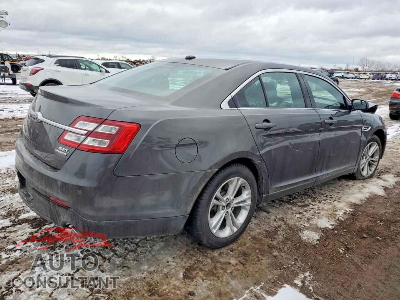 FORD TAURUS 2017 - 1FAHP2E84HG123009