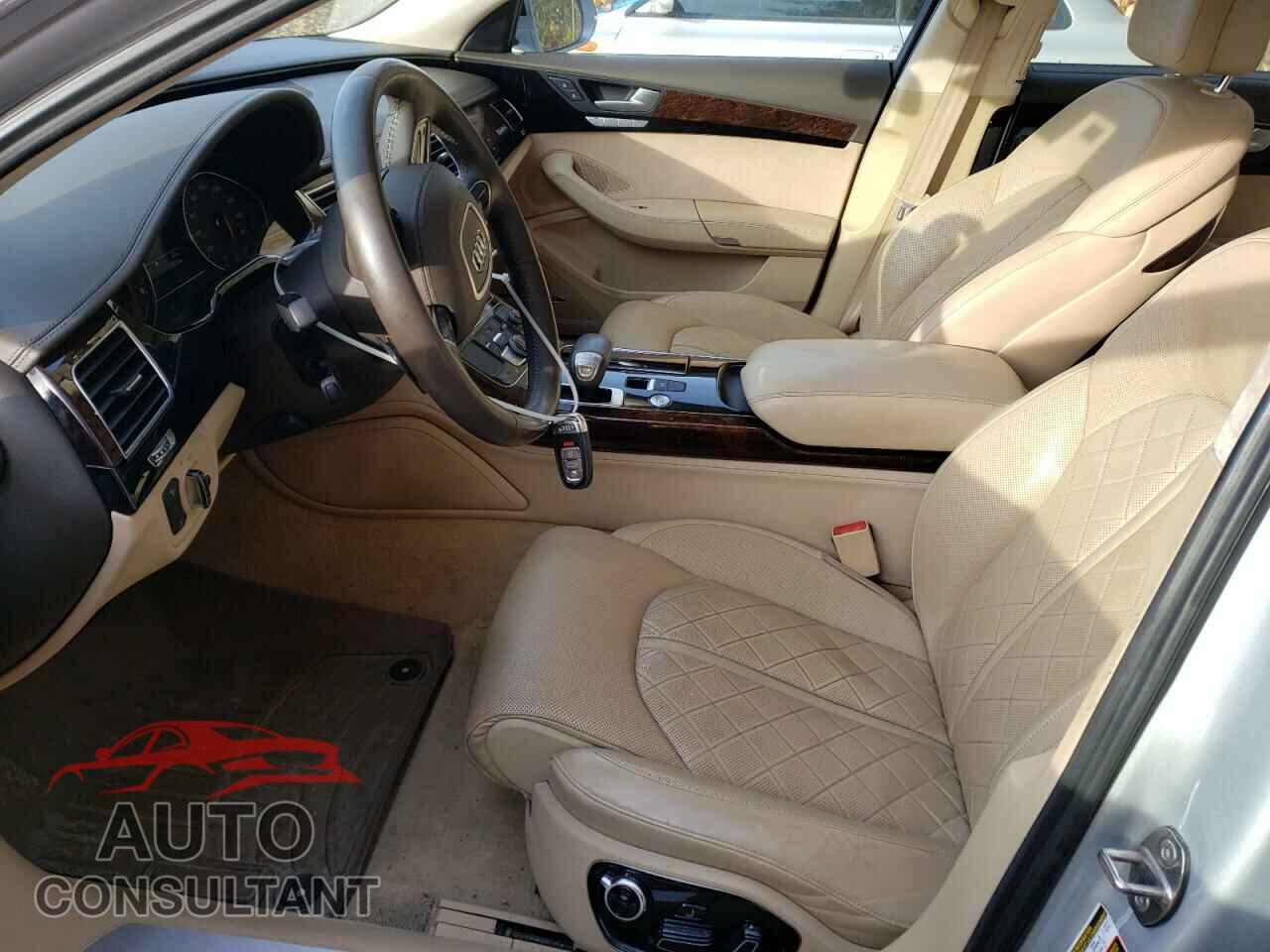 AUDI A8 2014 - WAURGAFD1EN004133