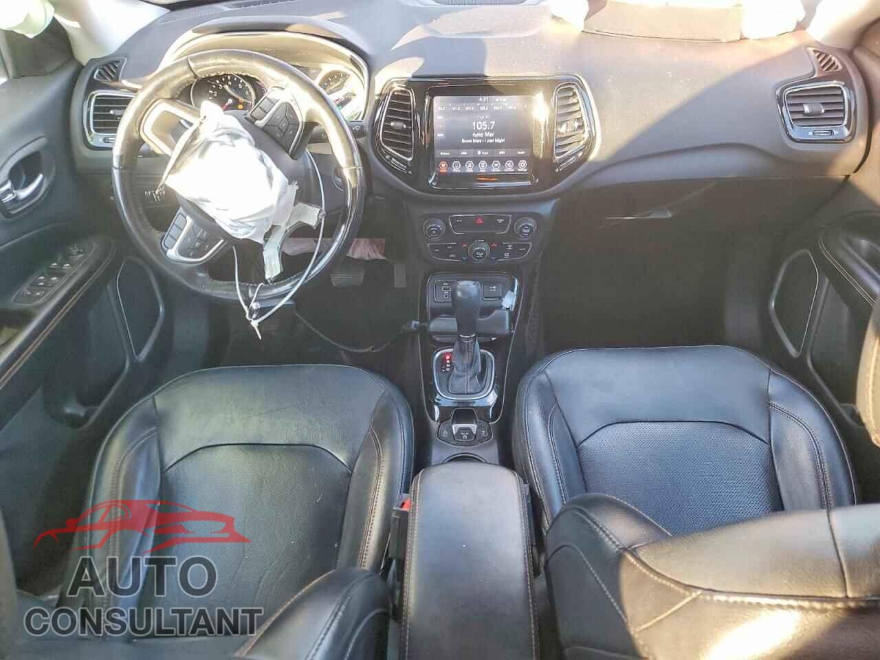 JEEP COMPASS 2020 - 3C4NJCCB7LT122556