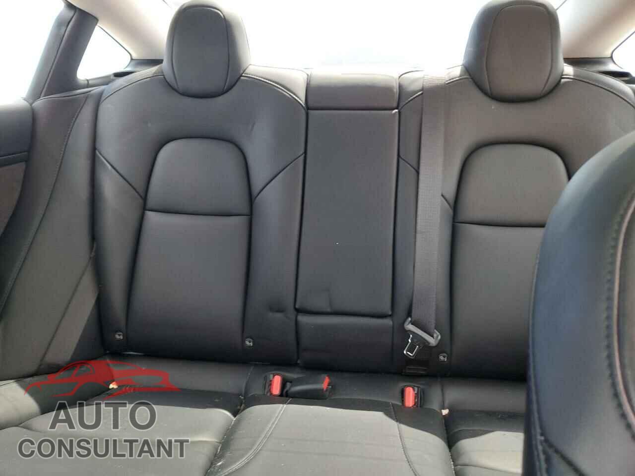 TESLA MODEL 3 2023 - 5YJ3E1EA4PF624143