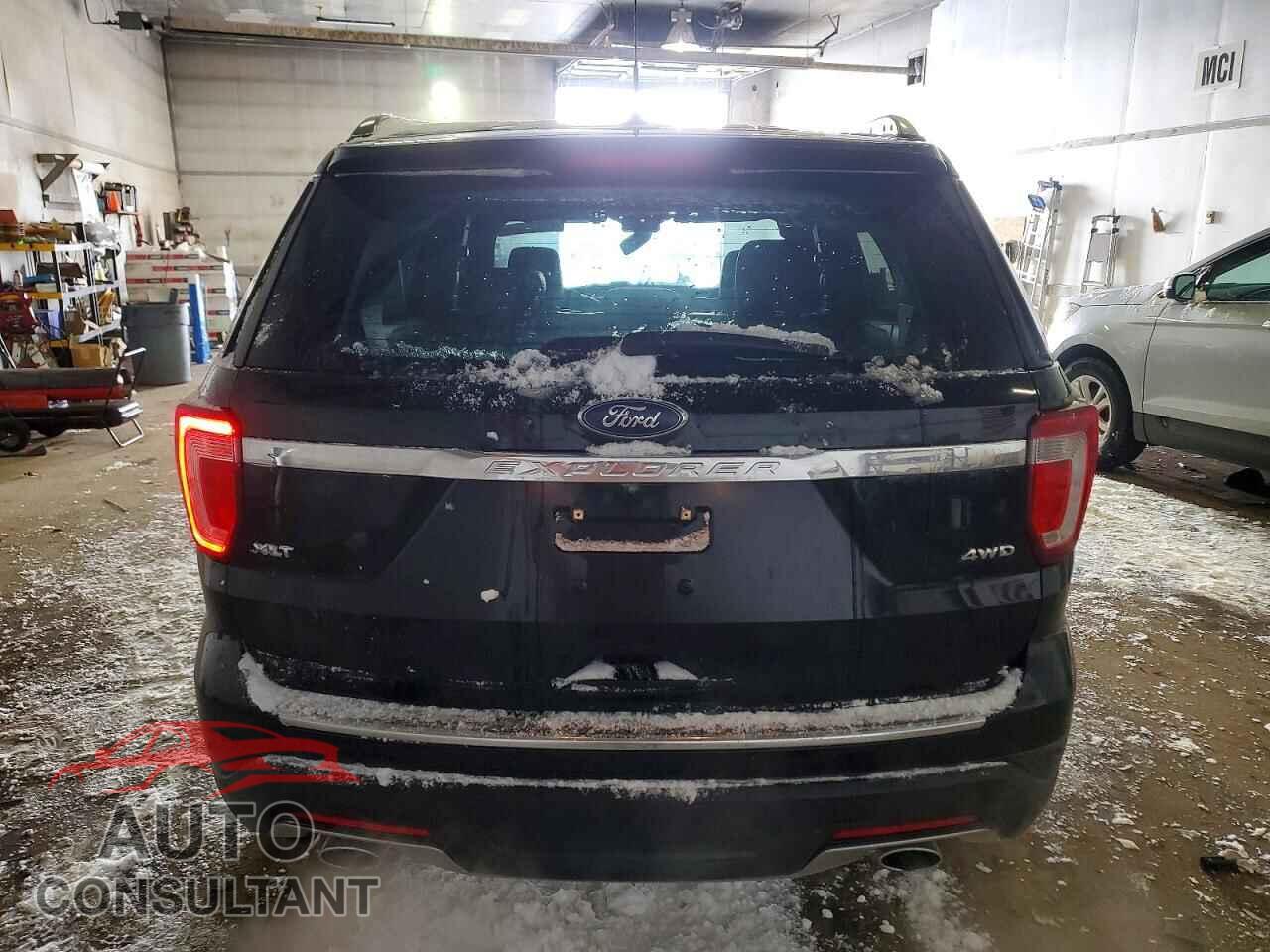FORD EXPLORER 2018 - 1FM5K8D82JGA62681