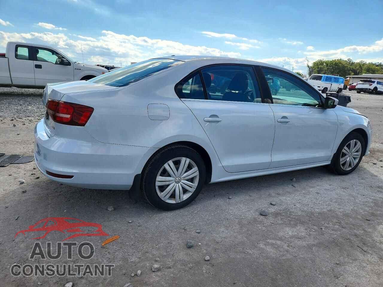 VOLKSWAGEN JETTA 2017 - 3VW2B7AJ7HM371469
