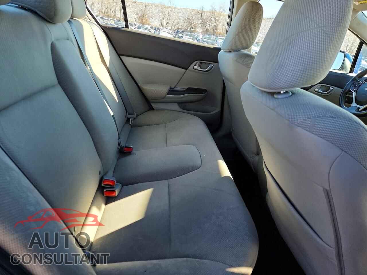 HONDA CIVIC 2012 - 2HGFB2F55CH545616