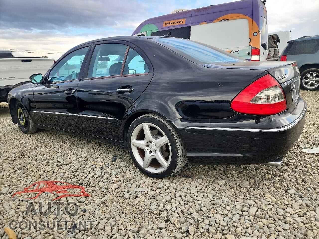 MERCEDES-BENZ E-CLASS 2009 - WDBUF56X89B365110