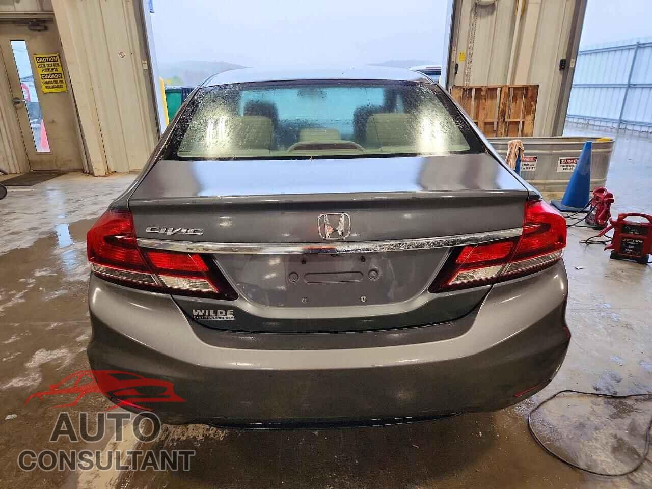 HONDA CIVIC 2013 - 19XFB2F52DE027300