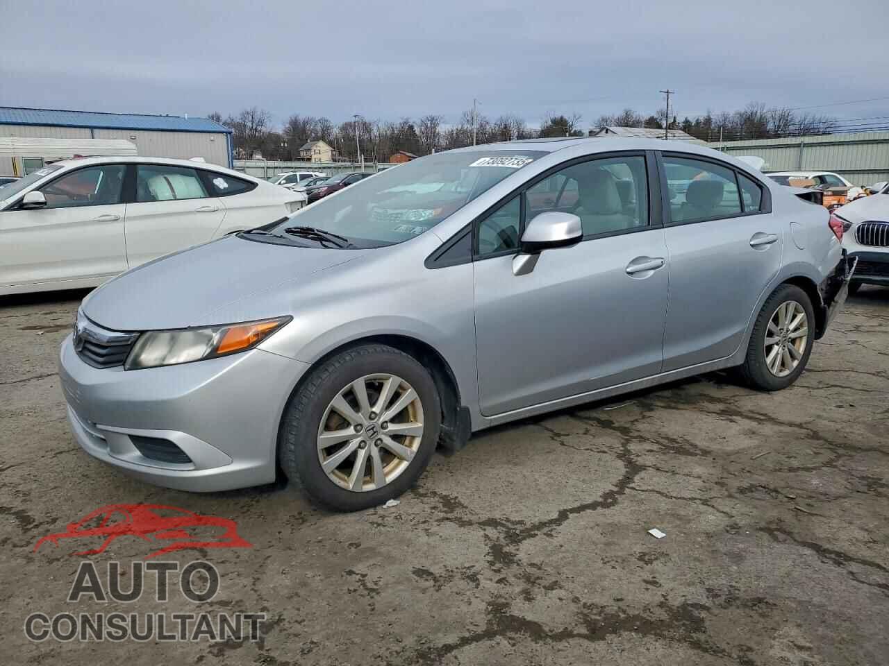 HONDA CIVIC 2012 - 2HGFB2F84CH526551