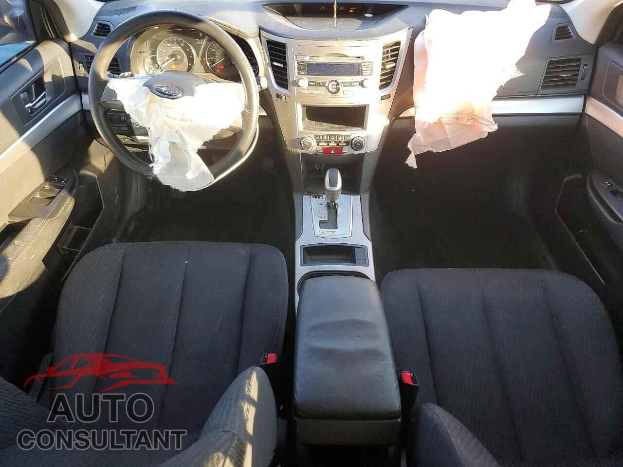 SUBARU LEGACY 2011 - 4S3BMCA68B3245003
