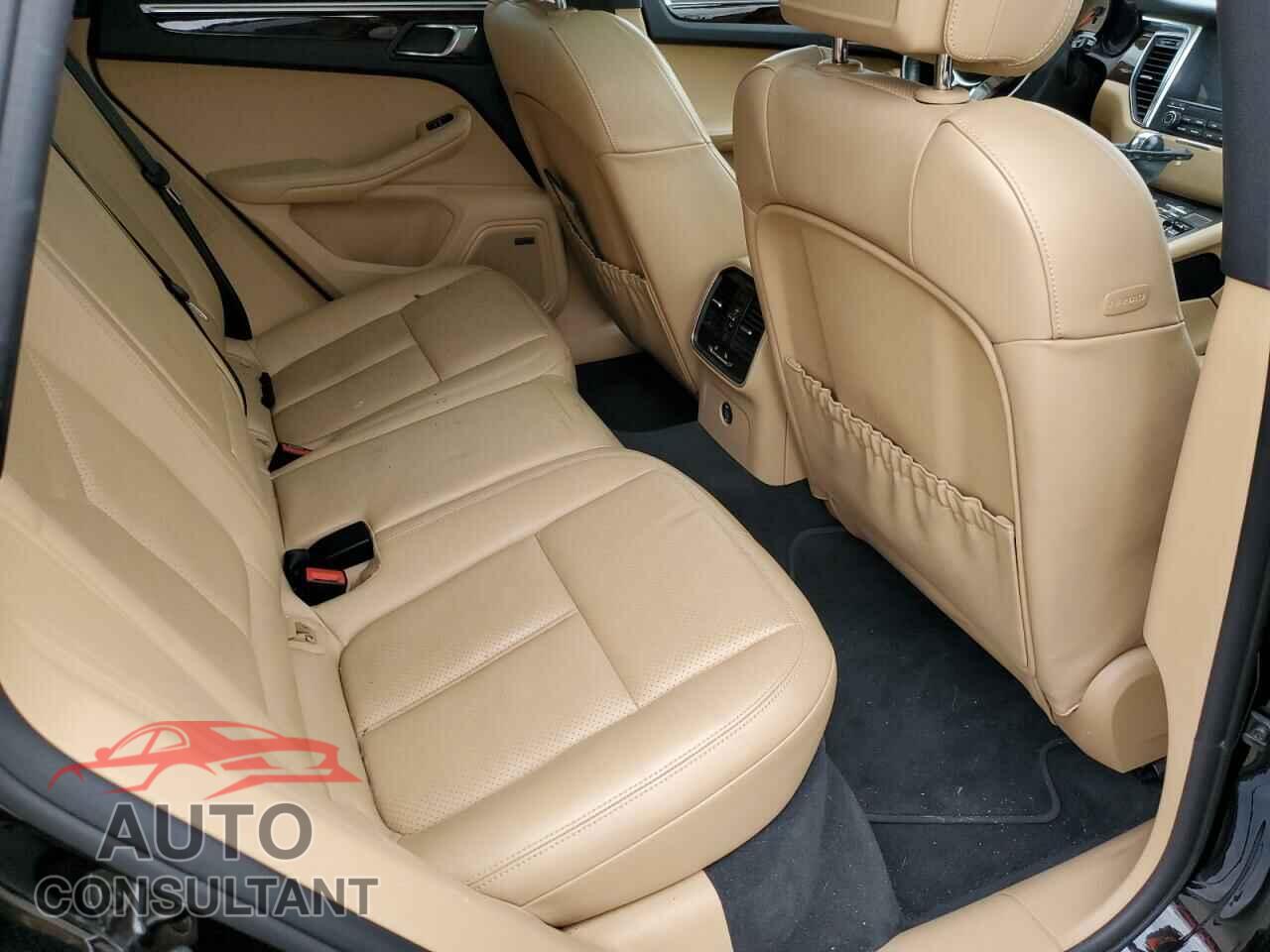 PORSCHE MACAN 2018 - WP1AB2A54JLB37915