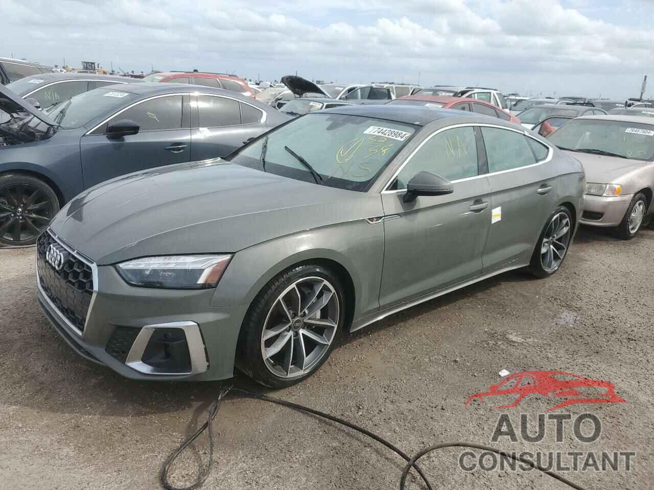 AUDI A5 2023 - WAUDACF53PA032901