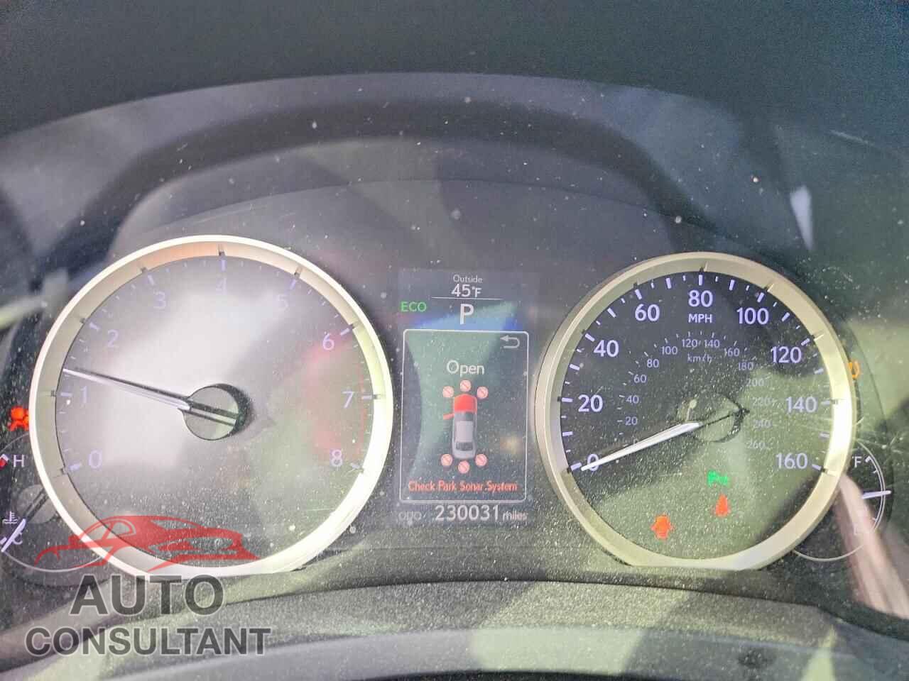 LEXUS IS 2014 - JTHBE1D22E5002482