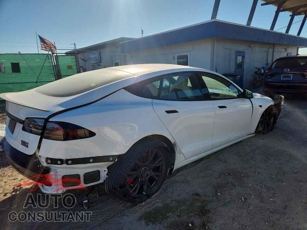 TESLA MODEL S 2023 - 5YJSA1E65PF525124