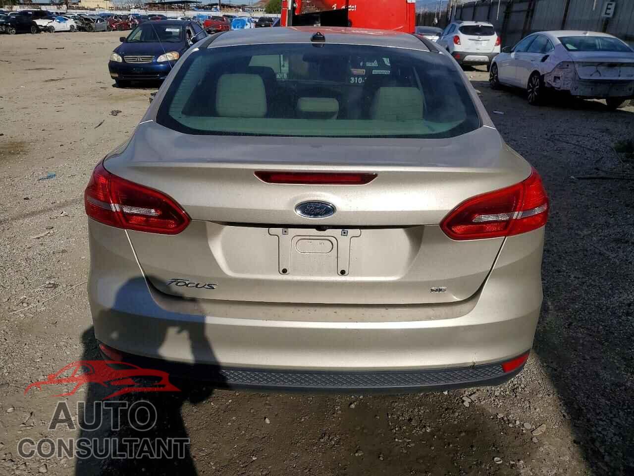 FORD FOCUS 2018 - 1FADP3F20JL293461