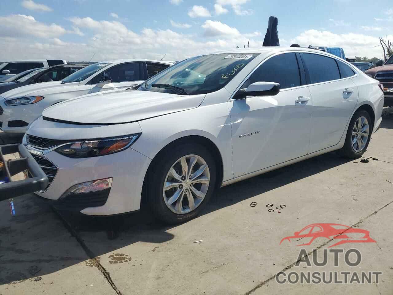 CHEVROLET MALIBU 2020 - 1G1ZD5ST7LF055376
