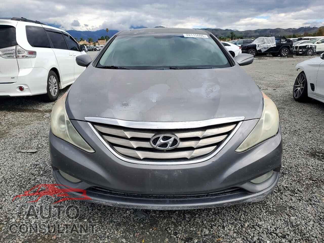 HYUNDAI SONATA 2013 - 5NPEC4AC3DH734430