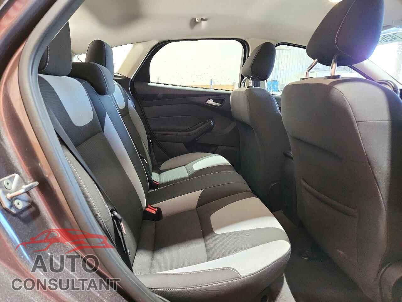 FORD FOCUS 2012 - 1FAHP3K28CL265093
