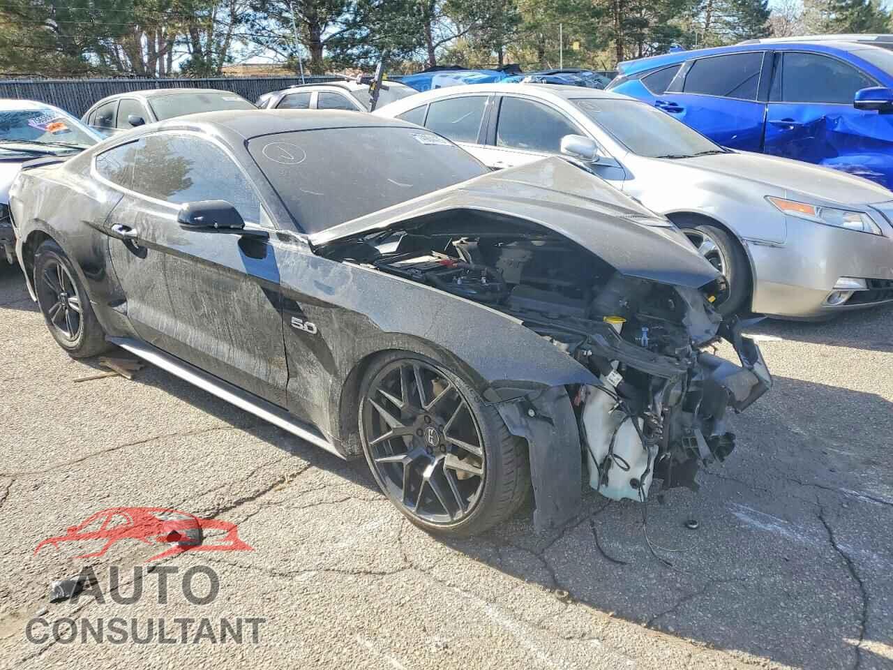 FORD MUSTANG 2019 - 1FA6P8CF5K5122000
