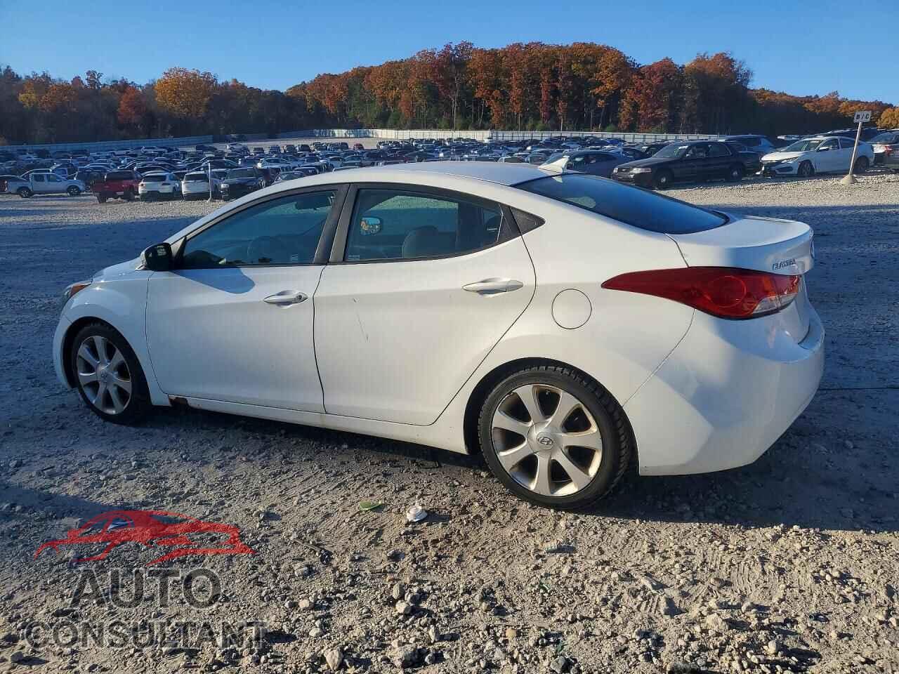 HYUNDAI ELANTRA 2013 - 5NPDH4AE6DH427221