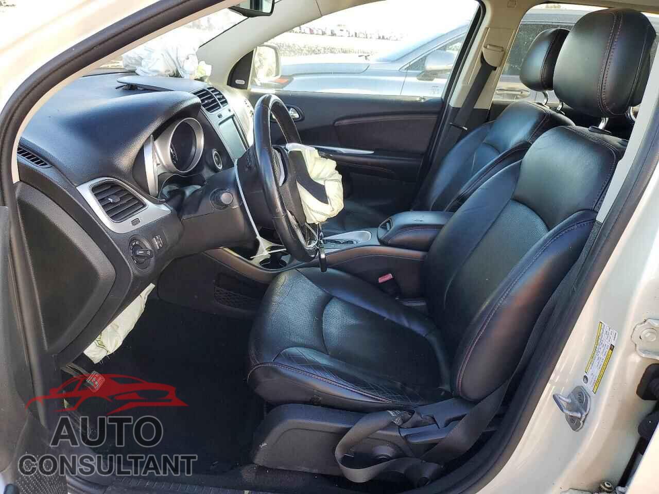 DODGE JOURNEY 2013 - 3C4PDDEG6DT538985