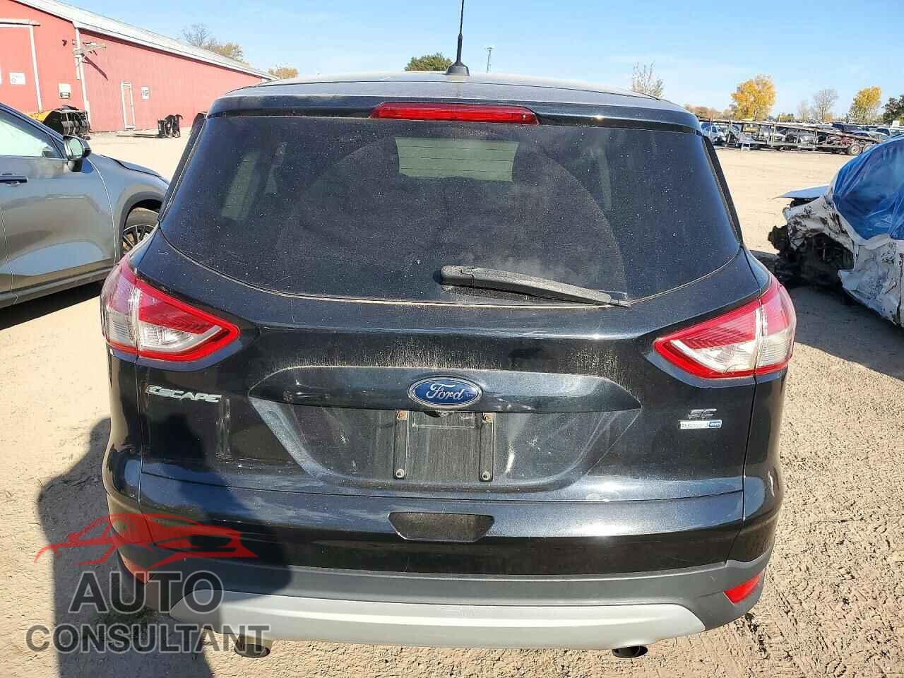 FORD ESCAPE 2015 - 1FMCU9GX0FUC48142