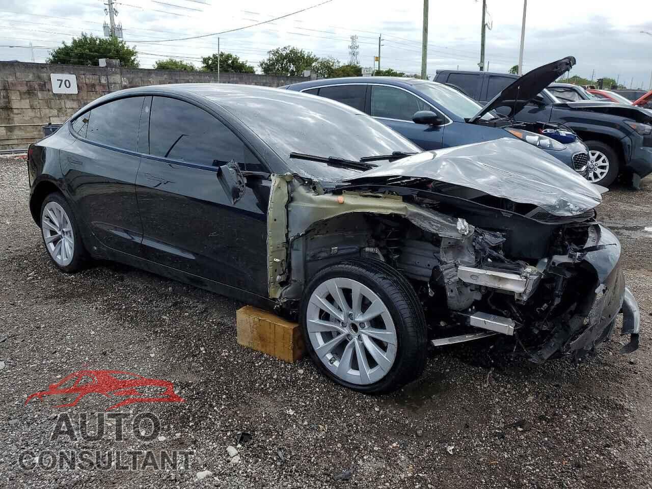 TESLA MODEL 3 2022 - 5YJ3E1EA7NF372062