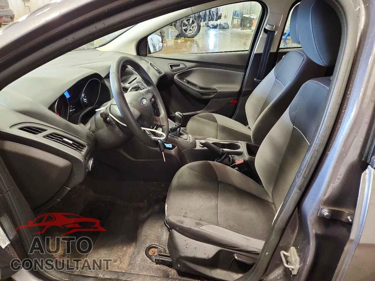 FORD FOCUS 2014 - 1FADP3E25EL131493
