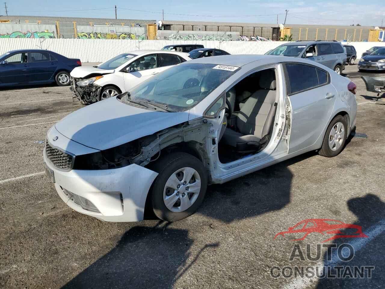 KIA FORTE 2018 - 3KPFL4A77JE262756